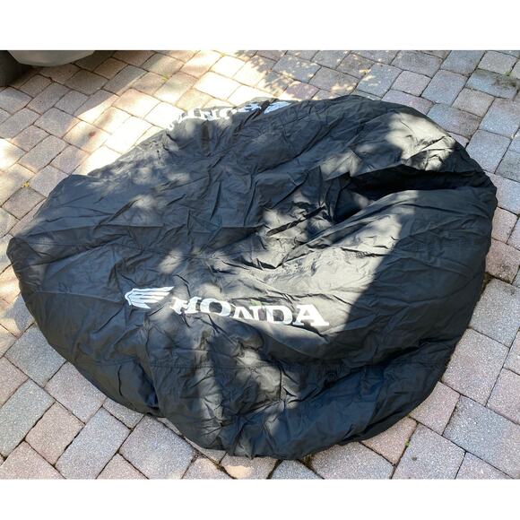Honda 08P34-MFE-200 Cycle Cover - Picture 1 of 16